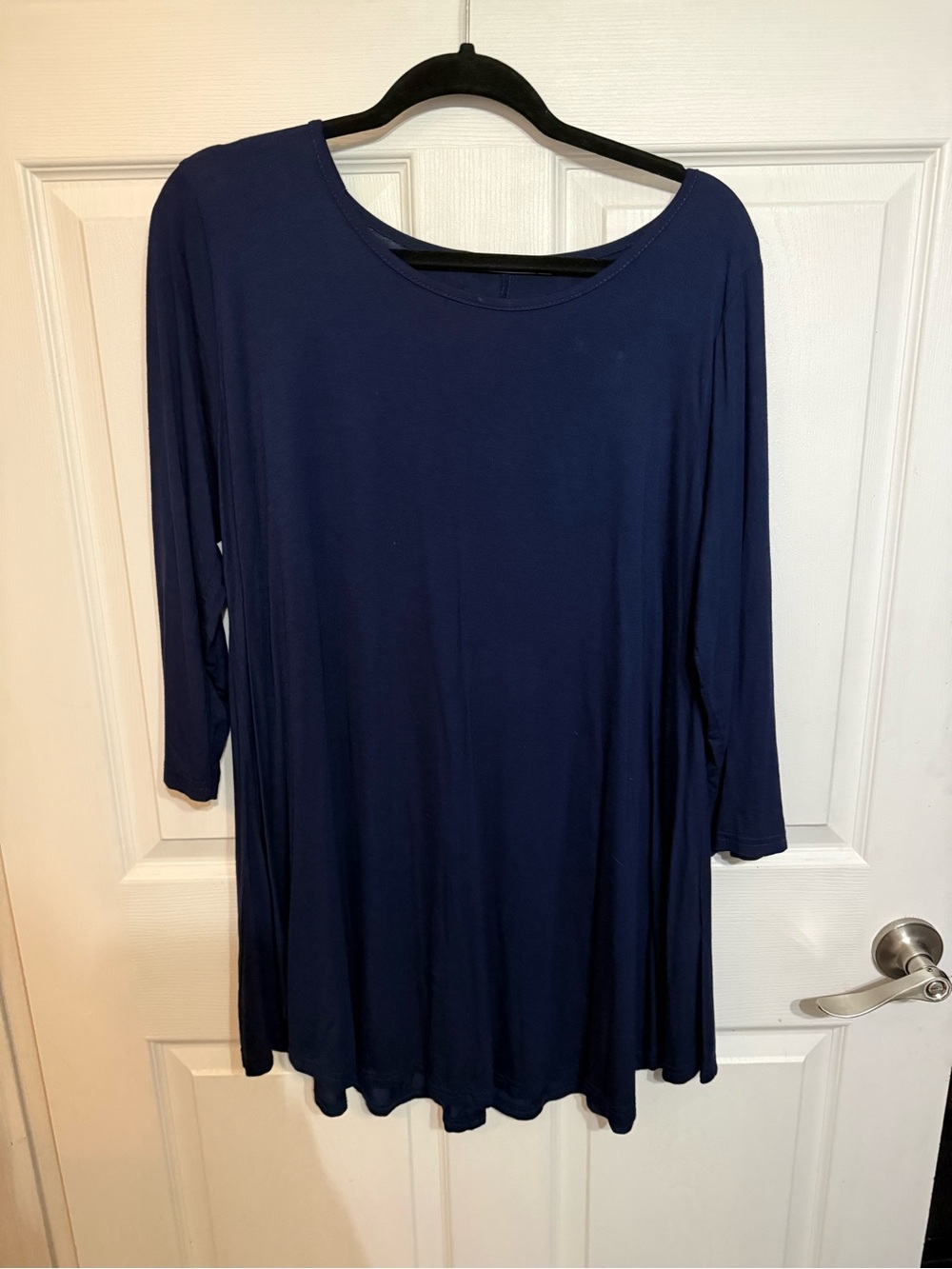 **Bundle 5/$25** Navy Scoop Neck Tunic Top - Classic Everyday Tunic **Bundle 5/2